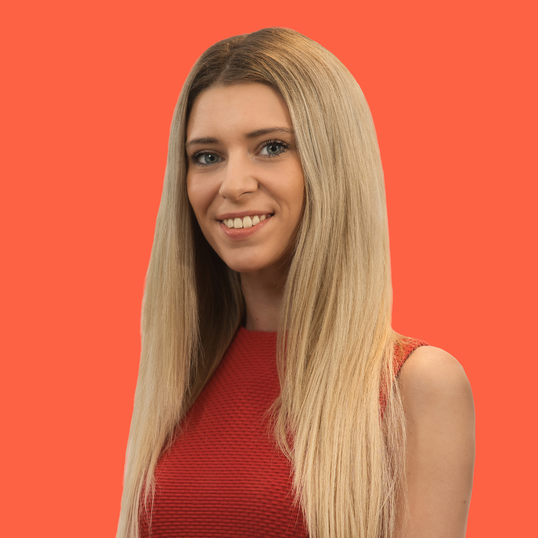 Sienna McQuade <br> Head of Investment